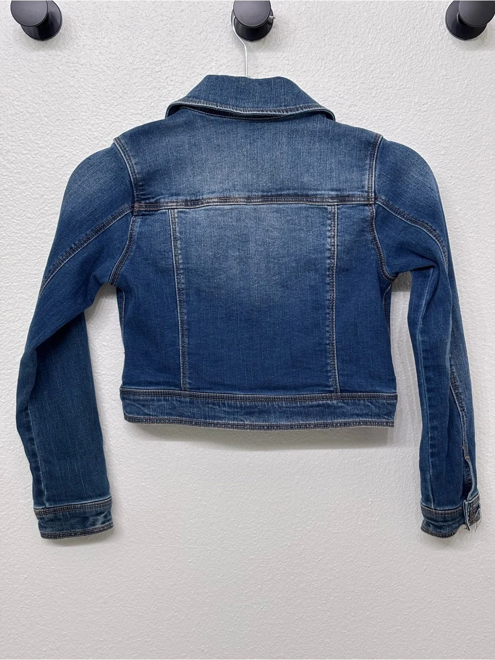 Cat and Jack girls blue jean jacket Sz 7